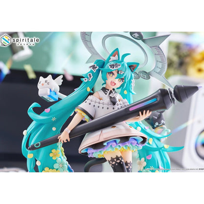 Hatsune Miku × Naoki Saito “My Figure Making!” ~The Painter Ver.~ 1/7 Scale Figure from Spiritale