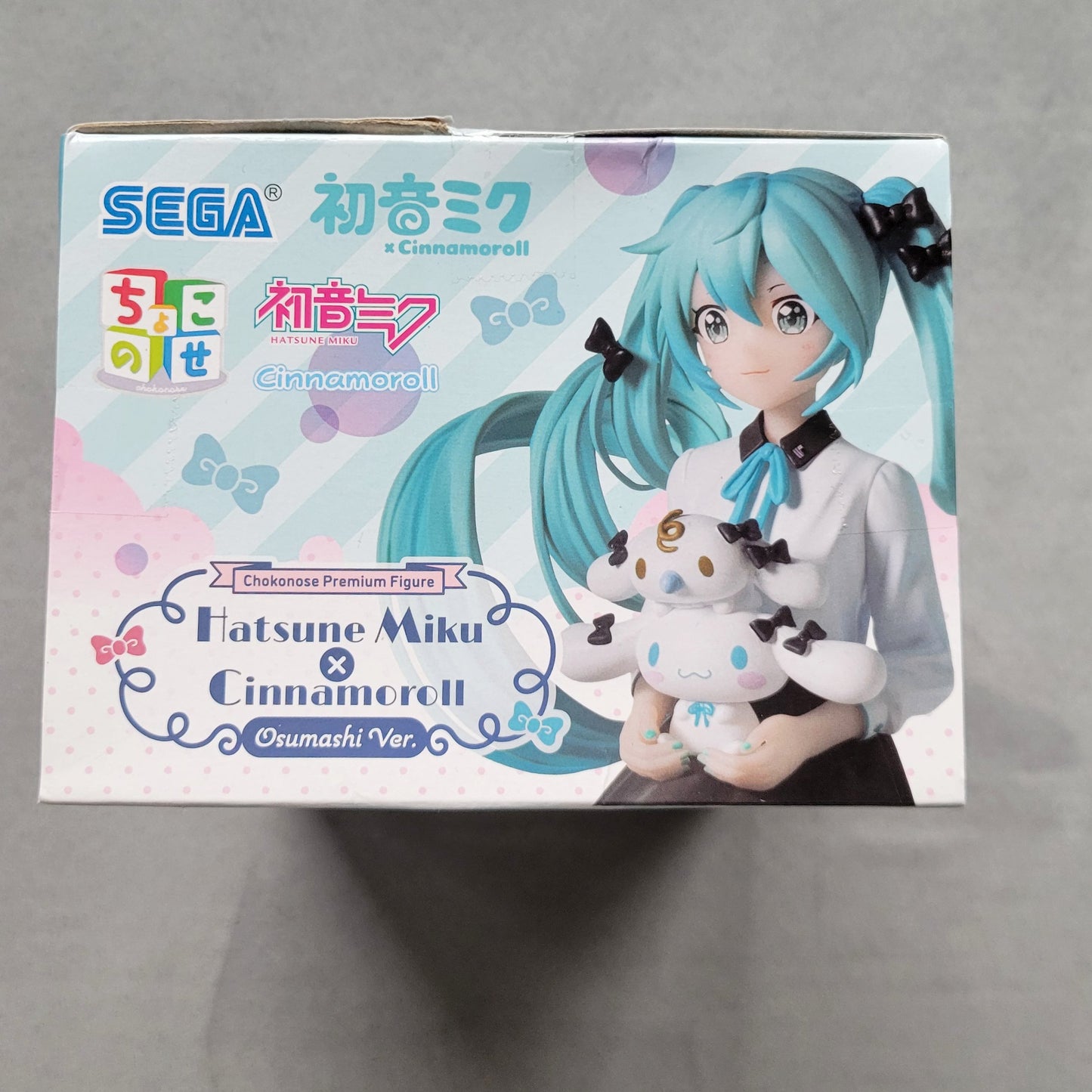 Hatsune Miku x Cinnamoroll Osumashi Version SEGA Official