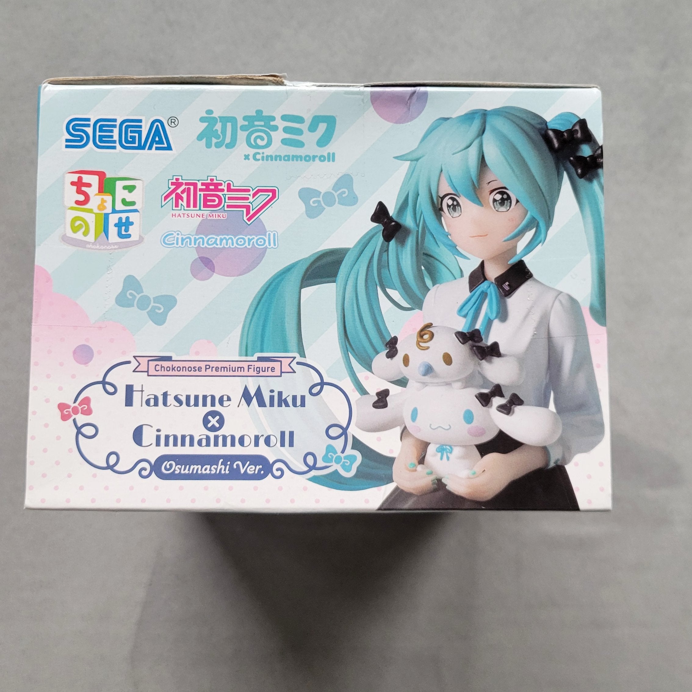 Hatsune Miku x Cinnamoroll Osumashi Version SEGA Official