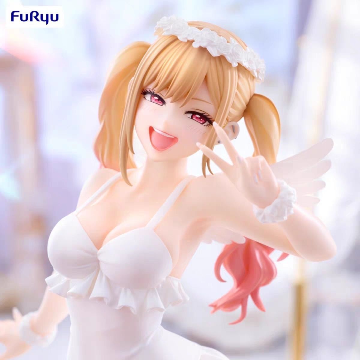 FuRyu My Dress-Up Darling BiCute Pure Marin Kitagawa Figure