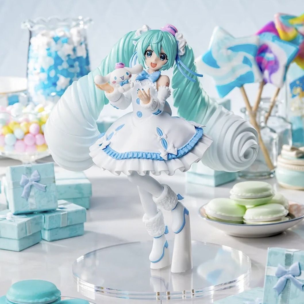 SEGA Luminasta Hatsune Miku x Cinnamoroll White Dress Version figure